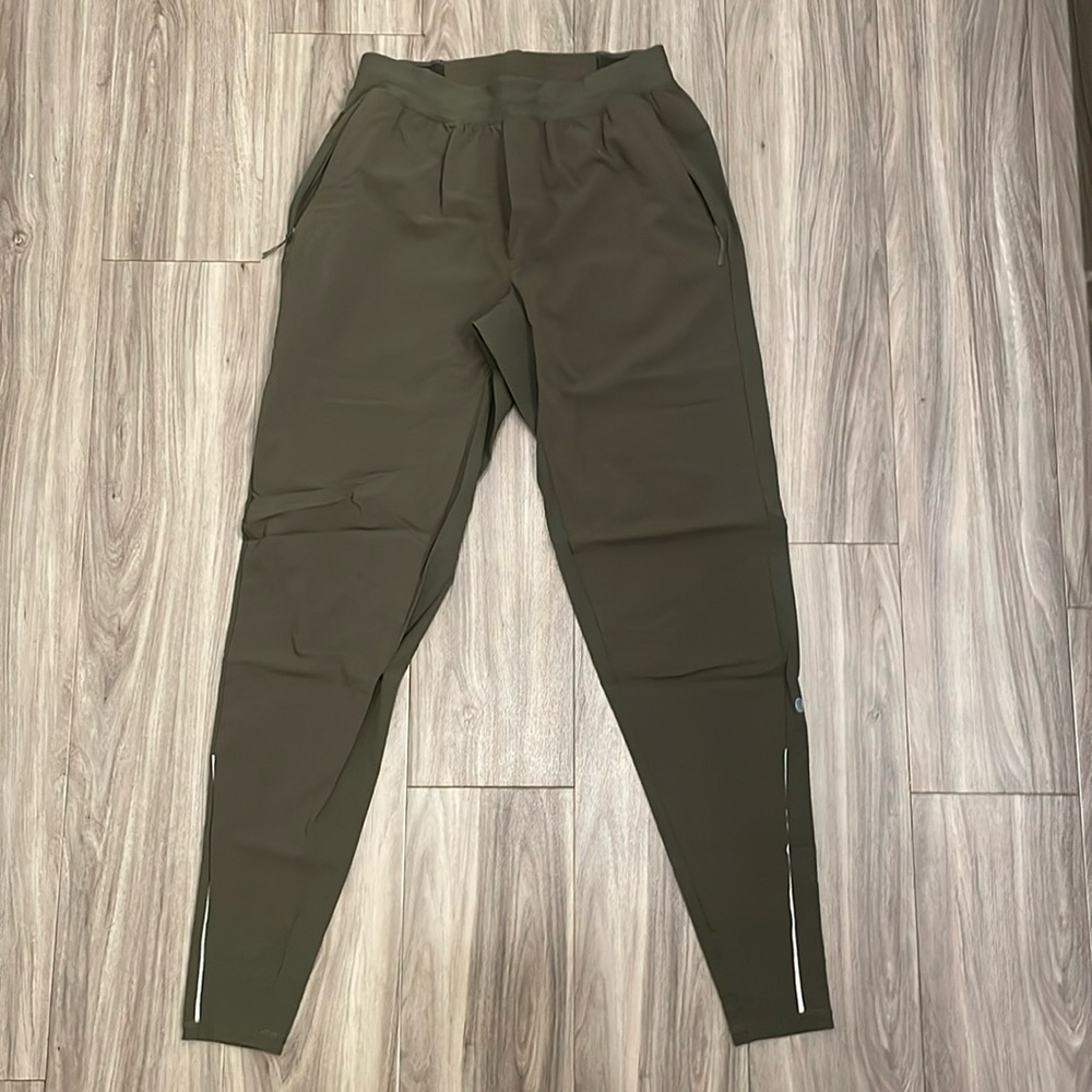 Lululemon - Jogger - Dark Olive Green - XS